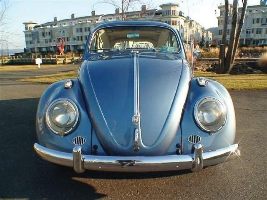  Volkswagen Beetle Deluxe Sunroof Sedan 1958 года  (фото 3 из 10)